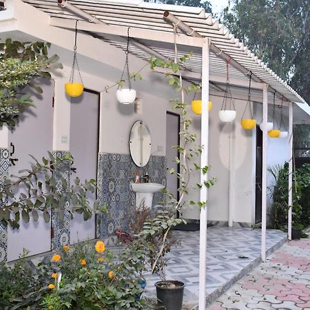 Gc Farms Villa Ayodhya Exterior photo